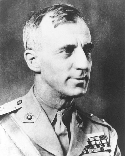 Description: http://upload.wikimedia.org/wikipedia/commons/5/54/SmedleyButler.jpeg